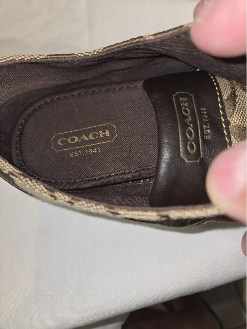 coach Leslie canvas tennis shoes Sz 7 Q1402 Signature C Preppy Athleisure Walkin